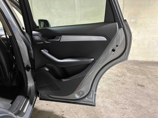 Audi Q5 2.0 TFSI Quattro Pro Line 211pk 2010, 66-KXT-9
