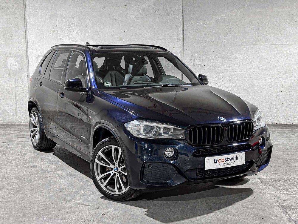 BMW X5 xDrive30d High Executive M-Sport 258pk 2014, 8-THZ-86