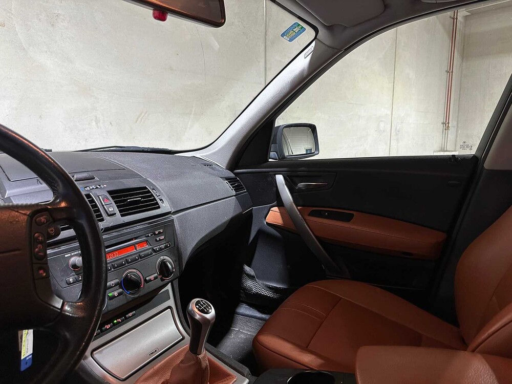 BMW X3 2.0i 150pk 2005, 71-RZ-JS Youngtimer