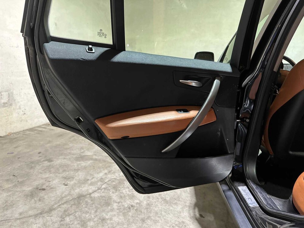 BMW X3 2.0i 150pk 2005, 71-RZ-JS Youngtimer