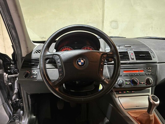 BMW X3 2.0i 150pk 2005, 71-RZ-JS Youngtimer