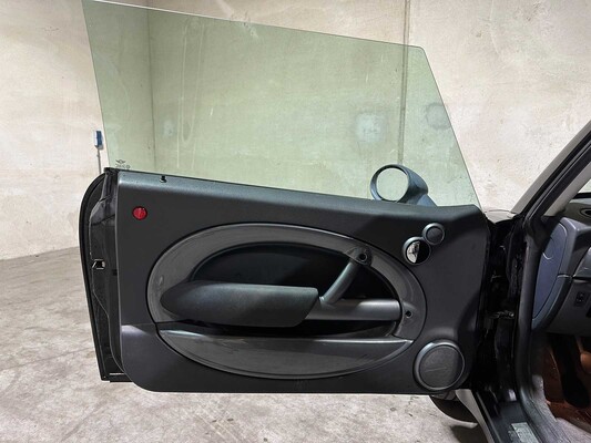 Mini 1.6 One Pepper 90pk 2005, 20-RS-BZ Youngtimer