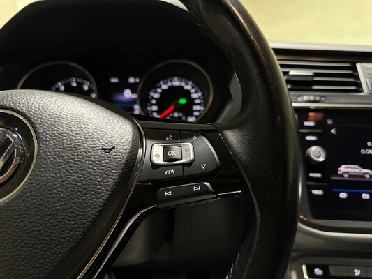 Volkswagen Tiguan Allspace 1.5 TSI Comfortline Business -Automaat- 150pk 2020, J-620-ST