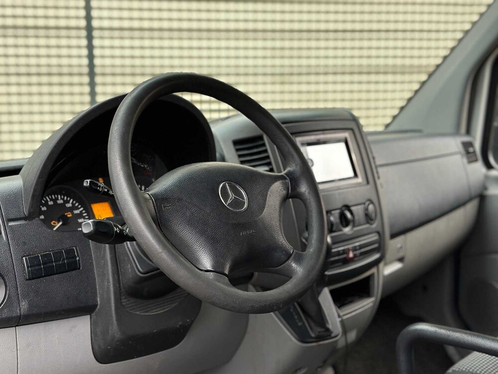 Mercedes-Benz Sprinter 315 2.2 CDI 366 EHD 150pk 2007, 49-VGK-5 Bedrijfswagen Youngtimer