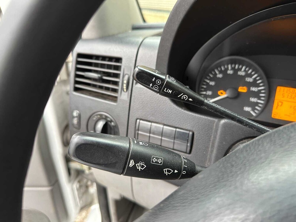Mercedes-Benz Sprinter 315 2.2 CDI 366 EHD 150pk 2007, 49-VGK-5 Bedrijfswagen Youngtimer