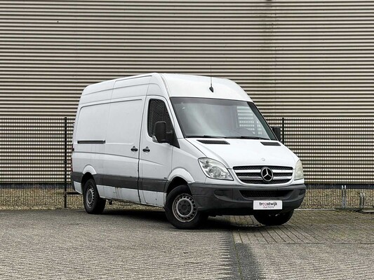 Mercedes-Benz Sprinter 315 2.2 CDI 366 EHD 150pk 2007, 49-VGK-5 Bedrijfswagen Youngtimer