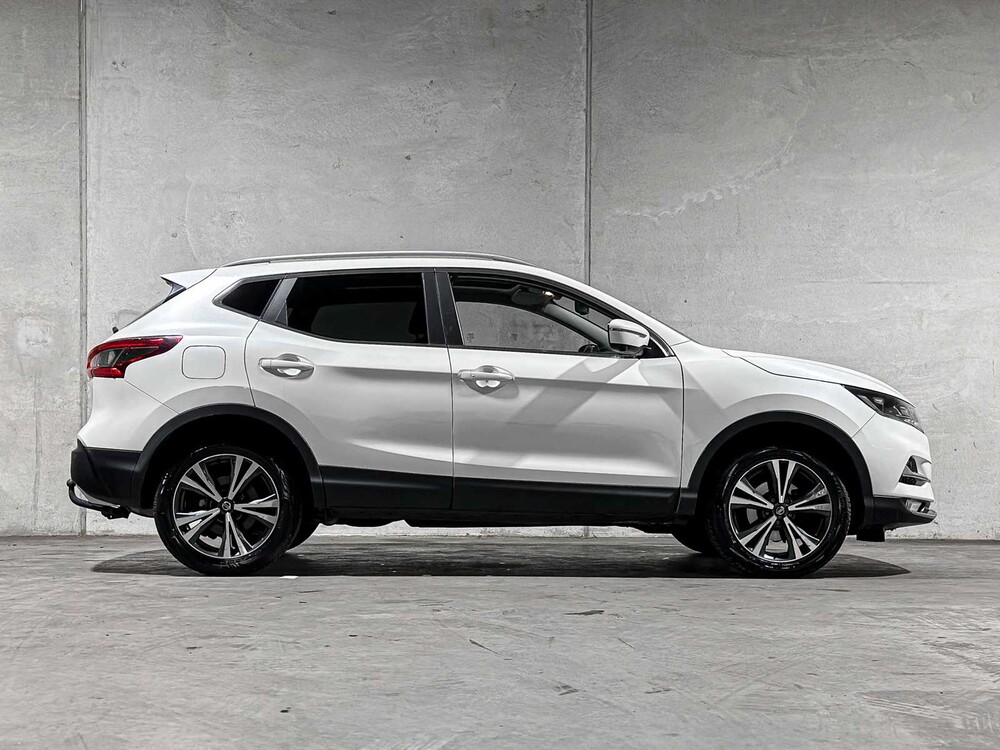 Nissan Qashqai 1.3 DIG-T N-Connect 140pk 2019, L-595-RB