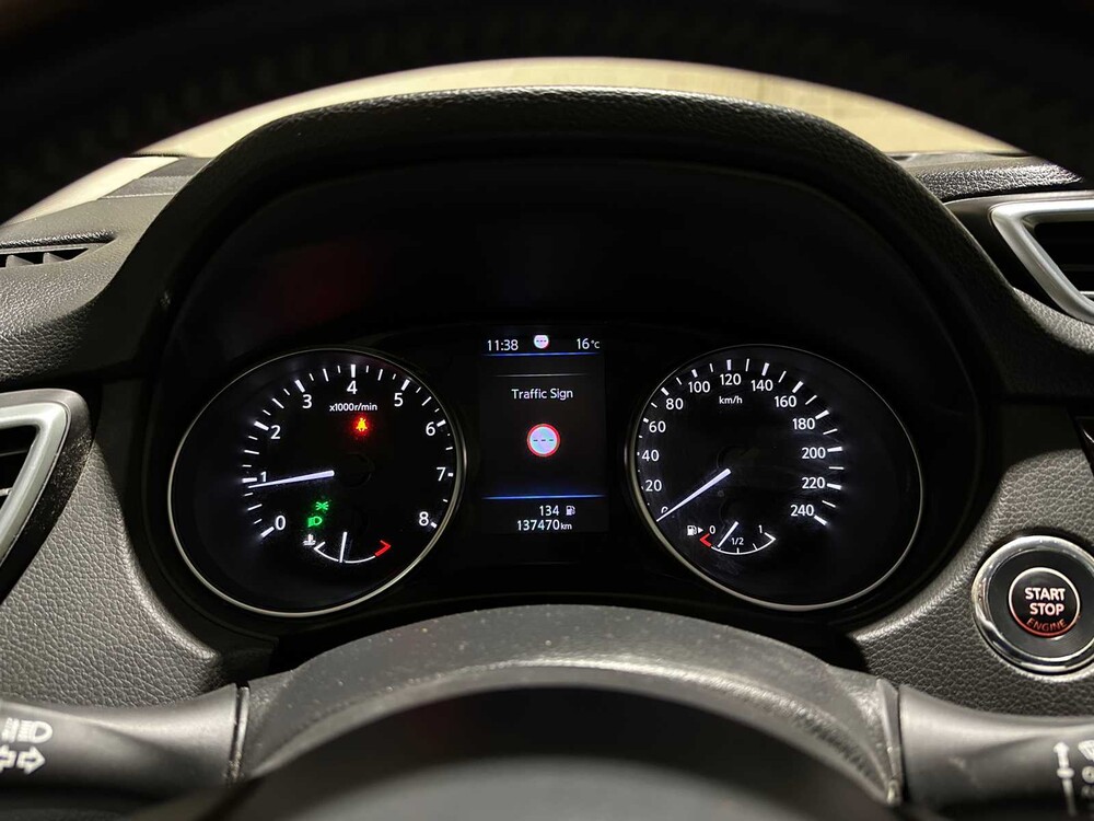 Nissan Qashqai 1.3 DIG-T N-Connect 140pk 2019, L-595-RB