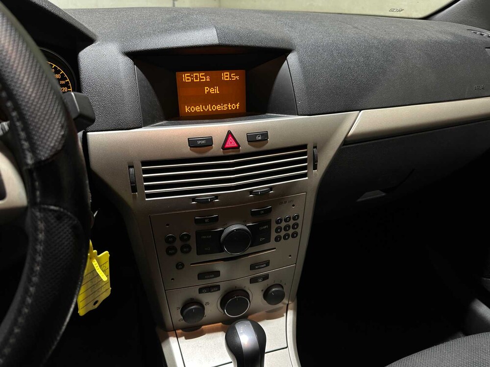 Opel Astra GTC 1.8 Temptation 140pk 2007, 88-XT-FZ Youngtimer