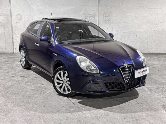 Alfa Romeo Giulietta 1.4 T Distinctive 120pk 2010, KX-159-R