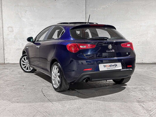 Alfa Romeo Giulietta 1.4 T Distinctive 120pk 2010, KX-159-R