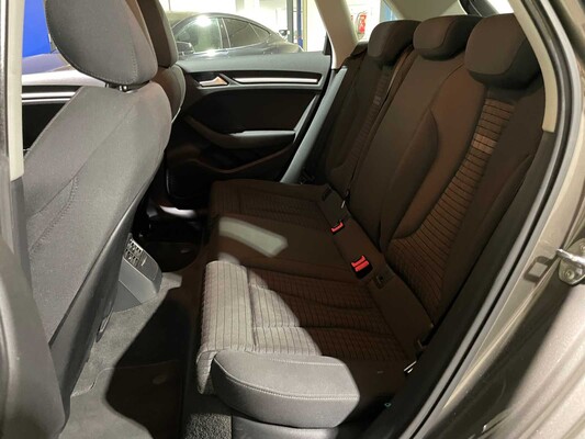 Audi A3 Sportback 1.4 TFSI Ambition Pro Line plus g-tron 110pk 2014, 7-TLL-20