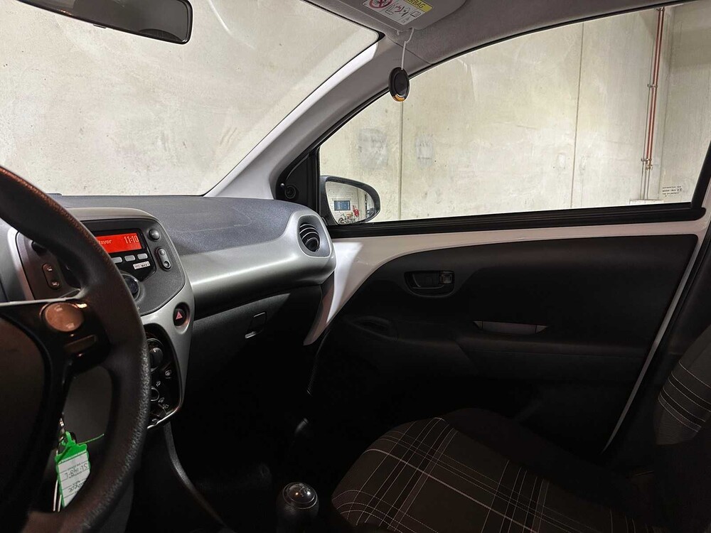 Peugeot 108 1.0 e-VTi Active 68pk 2018, SL-148-L