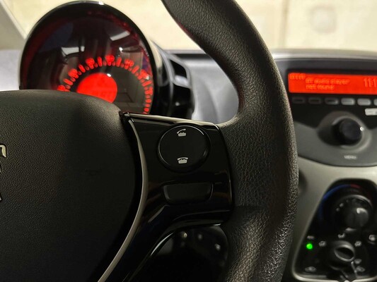 Peugeot 108 1.0 e-VTi Active 68pk 2018, SL-148-L