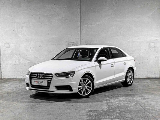 Audi A3 Limousine 1.4 TFSI CoD Ambiente Pro Line Plus 150pk 2015, 5-ZFD-12