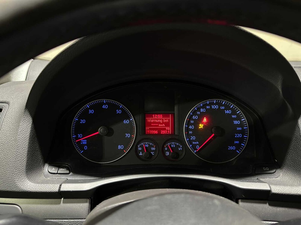 Volkswagen Golf 1.6 FSI Comfortline 116pk 2005, 01-PZ-RK 