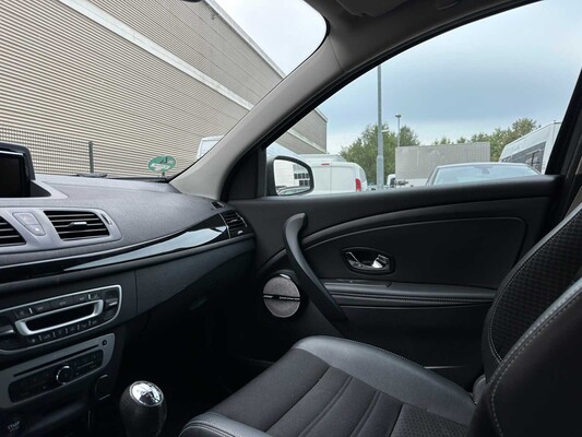 Renault Mégane Estate 1.2 TCe Bose 132pk 2014, 2-TPX-66