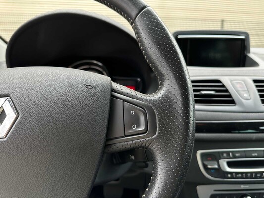 Renault Mégane Estate 1.2 TCe Bose 132pk 2014, 2-TPX-66