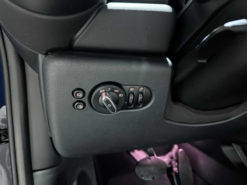 Mini Cooper D Chili 1.5 AUTOMAAT 116pk 2015, GV-718-D