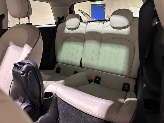 Mini Cooper D Chili 1.5 AUTOMAAT 116pk 2015, GV-718-D