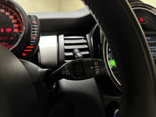 Mini Cooper D Chili 1.5 AUTOMAAT 116pk 2015, GV-718-D