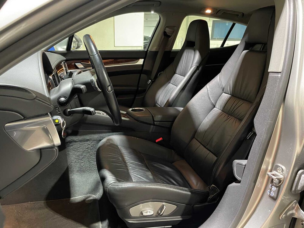 Porsche Panamera 4S 4.8 V8 400pk 2009, GRF-24-R Youngtimer