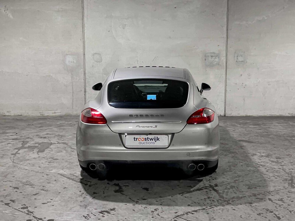 Porsche Panamera 4S 4.8 V8 400pk 2009, GRF-24-R Youngtimer