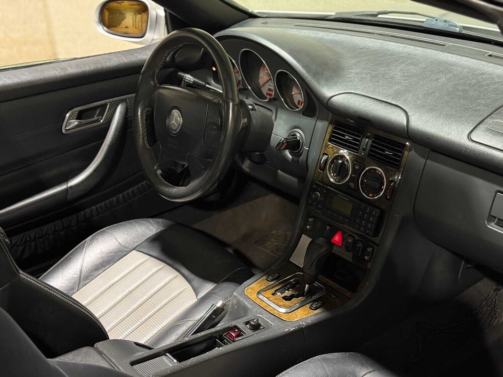 Mercedes-Benz SLK32 AMG 3.2 V6 354pk 2004 SLK-Klasse Youngtimer