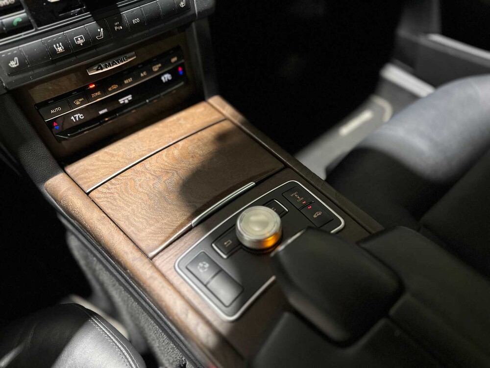 Mercedes-Benz E500 4.6 V8 Edition Sport AMG-Line 4Matic 408pk 2011 E-klasse, 83-XFS-9