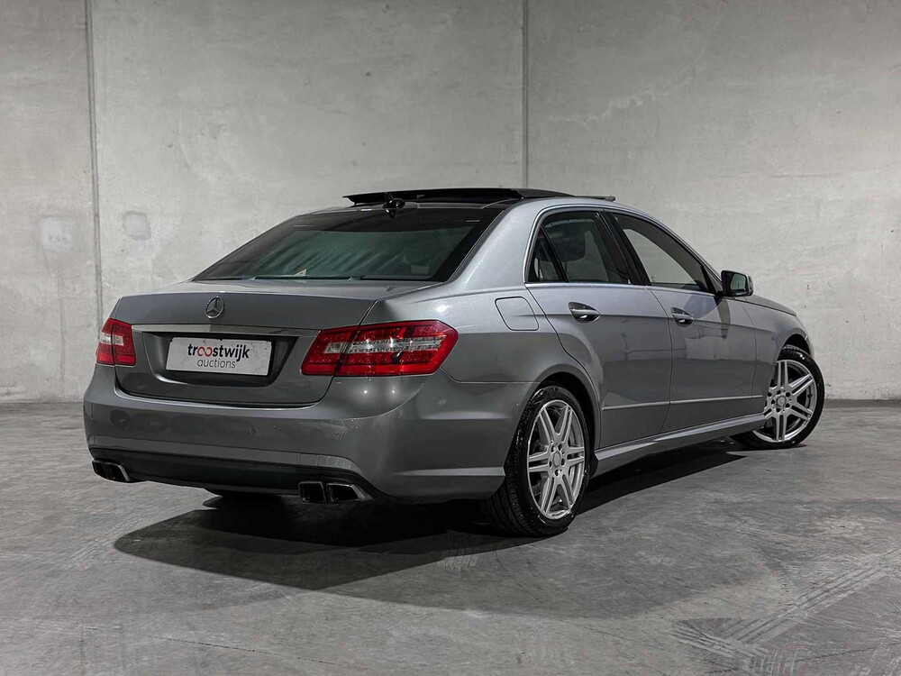 Mercedes-Benz E500 4.6 V8 Edition Sport AMG-Line 4Matic 408pk 2011 E-klasse, 83-XFS-9