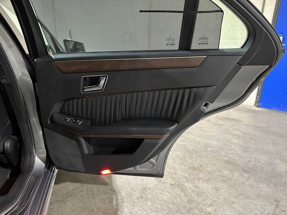 Mercedes-Benz E500 4.6 V8 Edition Sport AMG-Line 4Matic 408pk 2011 E-klasse, 83-XFS-9