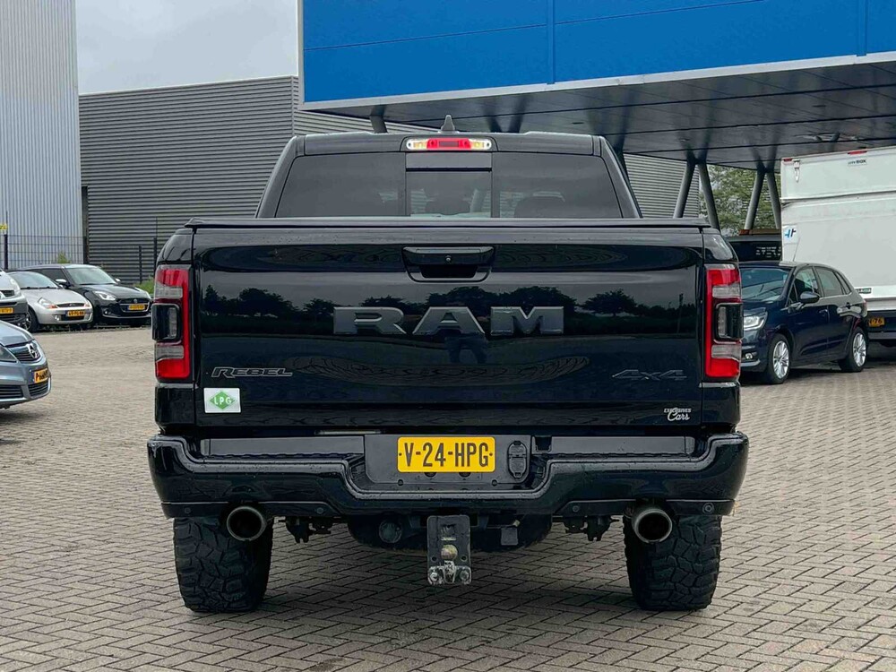 Dodge Ram 1500 5.7 V8 4x4 Crew Cab Limited 401pk 2018 Bedrijfswagen, V-24-HPG