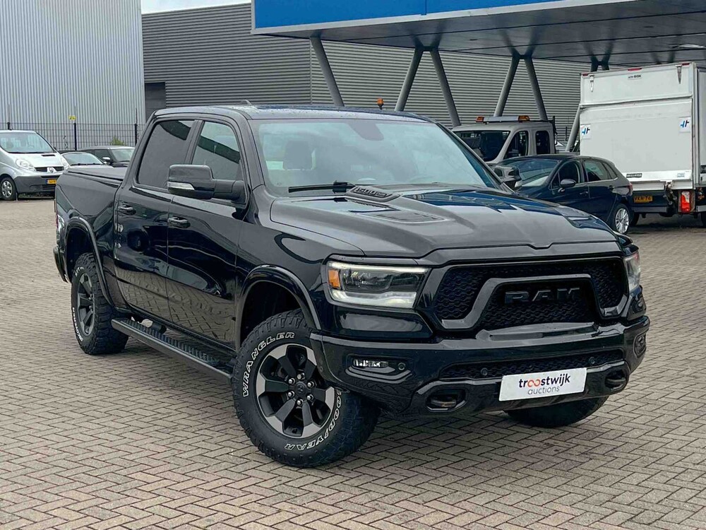 Dodge Ram 1500 5.7 V8 4x4 Crew Cab Limited 401pk 2018 Bedrijfswagen, V-24-HPG
