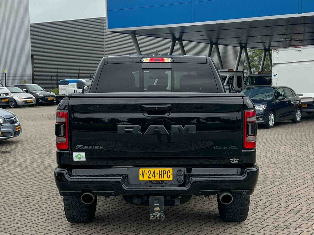 Dodge Ram 1500 5.7 V8 4x4 Crew Cab Limited 401pk 2018 Bedrijfswagen, V-24-HPG