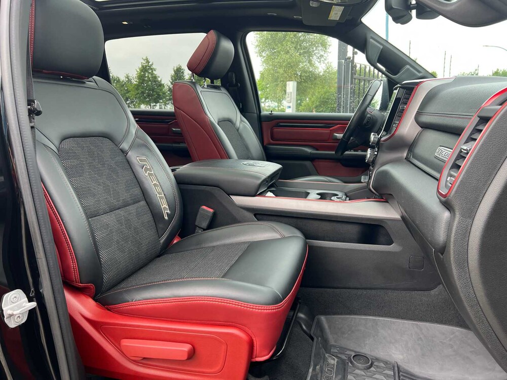 Dodge Ram 1500 5.7 V8 4x4 Crew Cab Limited 401pk 2018 Bedrijfswagen, V-24-HPG