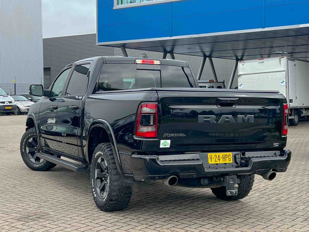 Dodge Ram 1500 5.7 V8 4x4 Crew Cab Limited 401pk 2018 Bedrijfswagen, V-24-HPG
