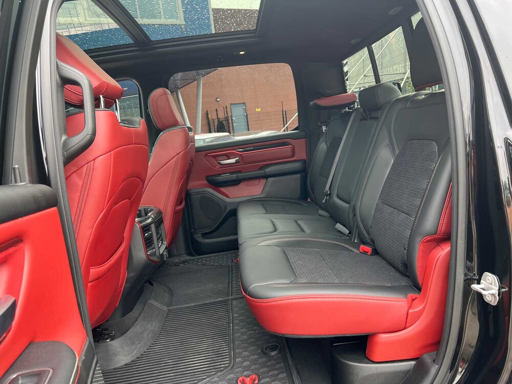 Dodge Ram 1500 5.7 V8 4x4 Crew Cab Limited 401pk 2018 Bedrijfswagen, V-24-HPG