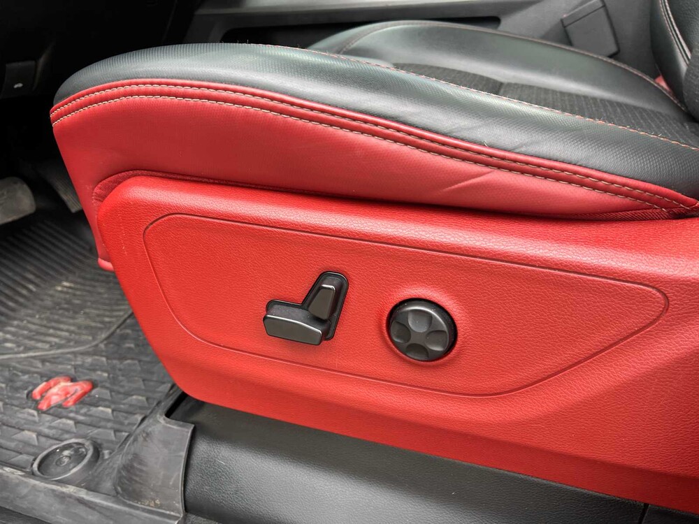 Dodge Ram 1500 5.7 V8 4x4 Crew Cab Limited 401pk 2018 Bedrijfswagen, V-24-HPG