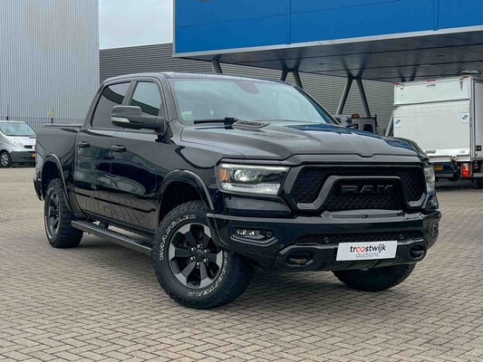 Dodge Ram 1500 5.7 V8 4x4 Crew Cab Limited 401pk 2018 Bedrijfswagen, V-24-HPG