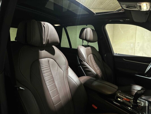 BMW X5 xDrive40d High Executive 313pk 2015, 4-ZGF-08