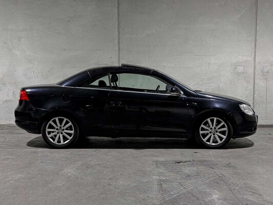 Volkswagen Eos 2.0-16v FSI 150pk 2008 Cabriolet, 31-ZR-KJ Youngtimer
