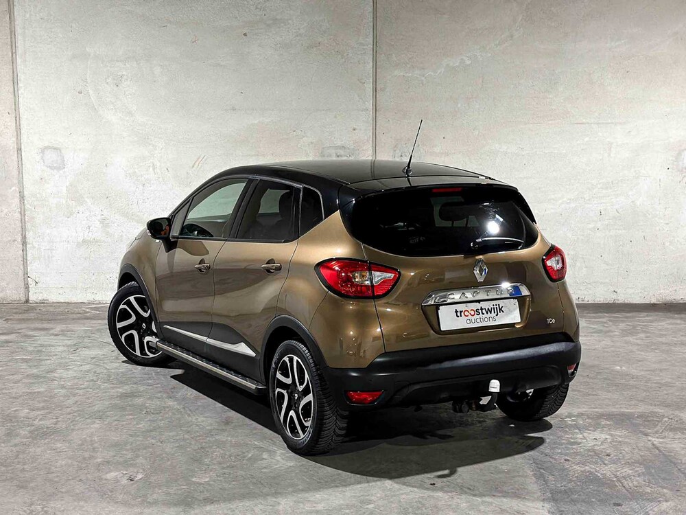 Renault Captur 1.2 TCe Barista 118pk 2016 (Automaat), HR-865-J