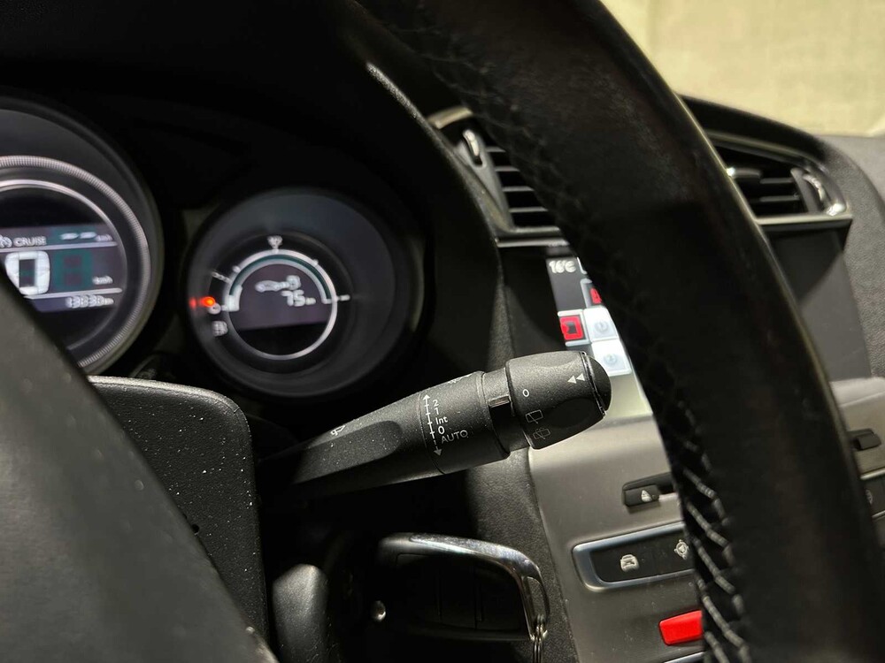 Citroen C4 1.2 PureTech Business 131pk 2015, GD-058-S