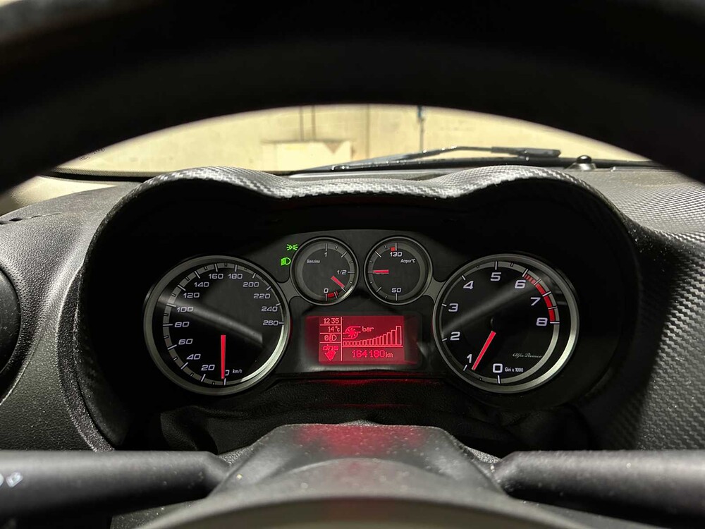 Alfa Romeo MiTo 0.9 Twin Air Esclusivo 101pk 2014, 6-XST-86