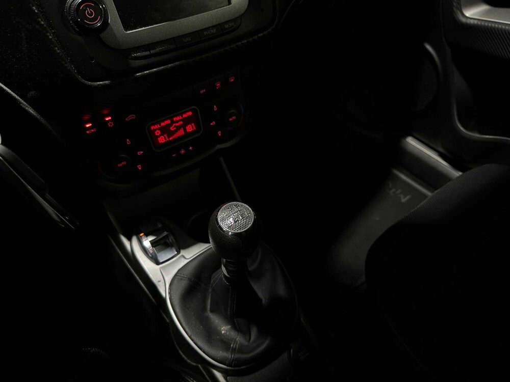 Alfa Romeo MiTo 0.9 Twin Air Esclusivo 101pk 2014, 6-XST-86