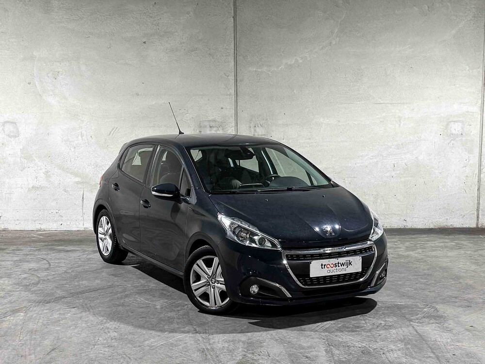 Peugeot 208 1.2 PureTech Signature 83pk 2019, XR-330-V