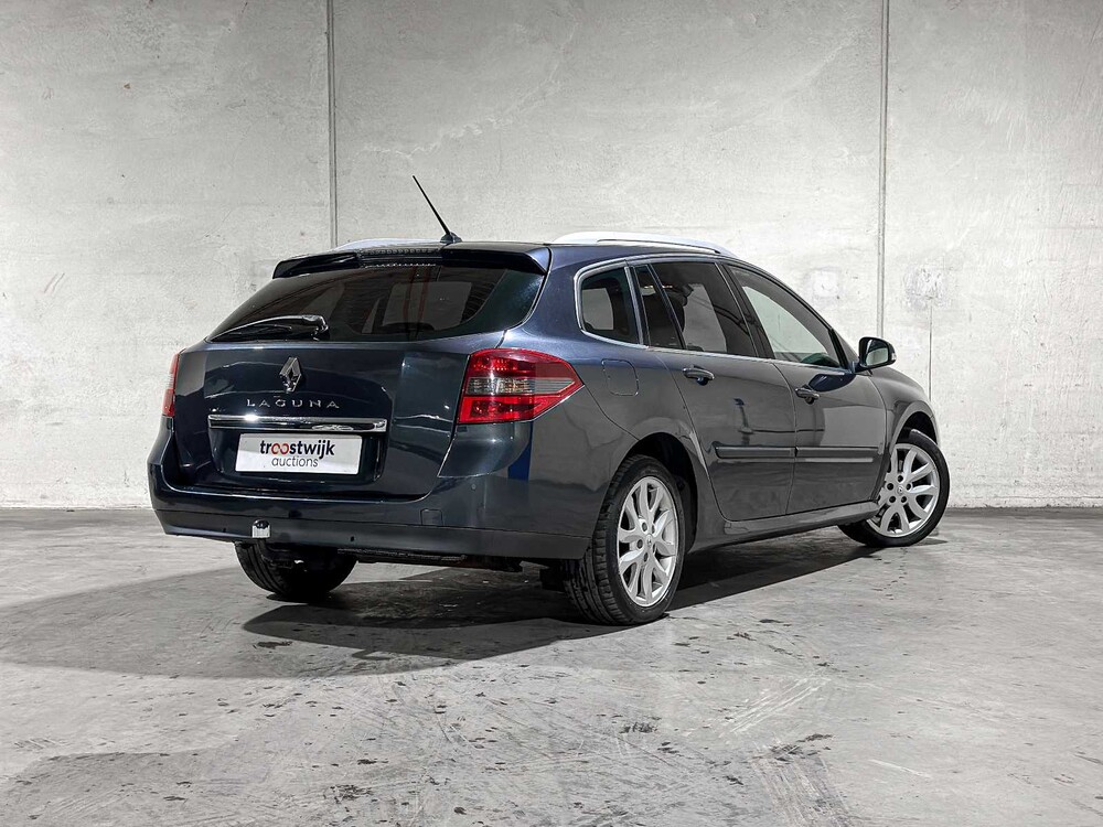 Renault Laguna Estate 2.0 Dynamique 140pk 2010, 36-NKG-6
