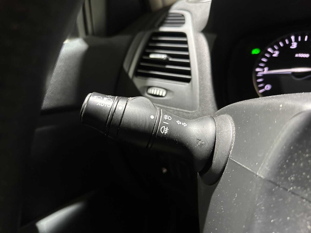 Renault Laguna Estate 2.0 Dynamique 140pk 2010, 36-NKG-6