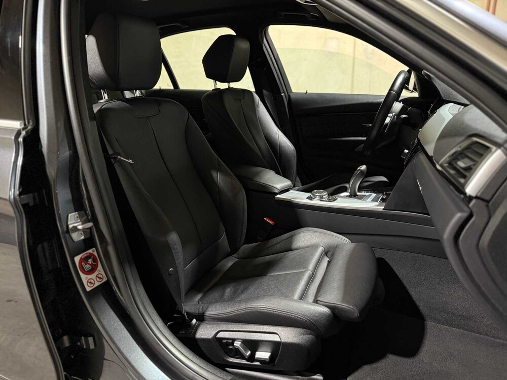 BMW 330e M-Sport High Executive 184pk 2016 3-serie, JS-229-N