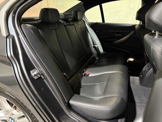 BMW 330e M-Sport High Executive 184pk 2016 3-serie, JS-229-N